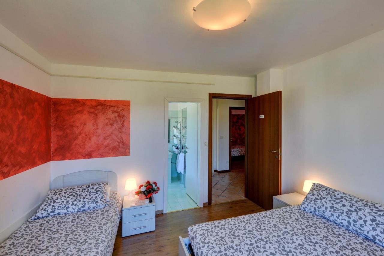 Hotel Dal Rosso San Floriano del Cóllio Exterior foto